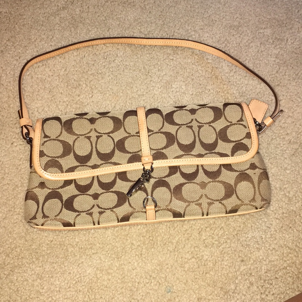 Signature demi flap shoulder bag